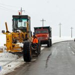 امدادرسانی به ۳۵ دستگاه خودرو گرفتار شده در برف