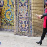 دختر گردشگر